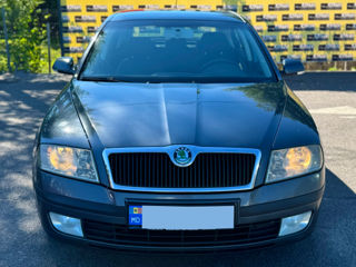 Skoda Octavia foto 2