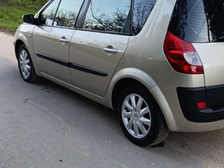 Renault Scenic foto 5