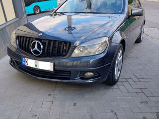 Mercedes C-Class