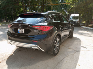 Infiniti QX30 foto 2