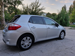 Toyota Auris foto 5