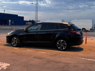 Renault Megane foto 8