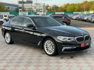 BMW 5 Series foto 3