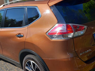 Nissan X-Trail foto 2