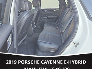 Porsche Cayenne foto 8