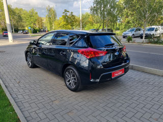 Toyota Auris foto 7