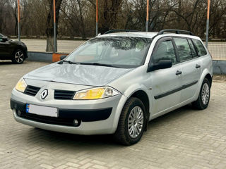 Renault Megane foto 2