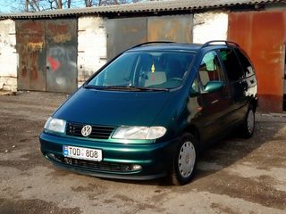 Volkswagen Sharan foto 3