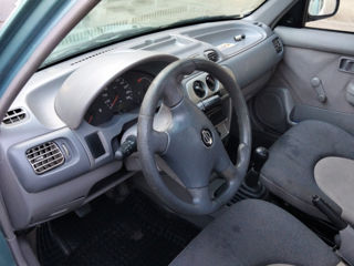 Nissan Micra foto 7