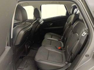 Renault Scenic foto 8