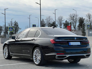 BMW 7 Series foto 4