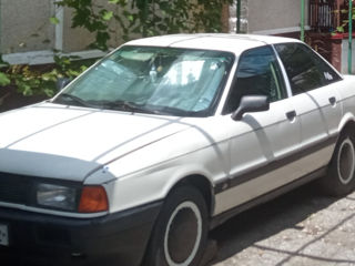 Audi 80