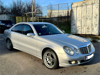 Mercedes E-Class foto 10