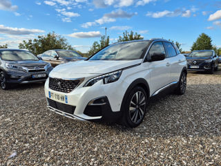 Peugeot 3008 foto 1