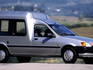 Ford Courier foto 2