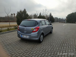 Opel Corsa foto 5