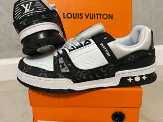 Louis Vuitton Trainer Sneaker foto 4