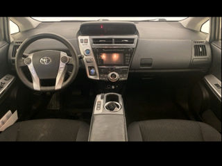 Toyota Prius + foto 7