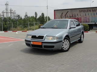 Skoda Octavia foto 4