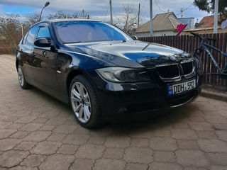 BMW 3 Series foto 4