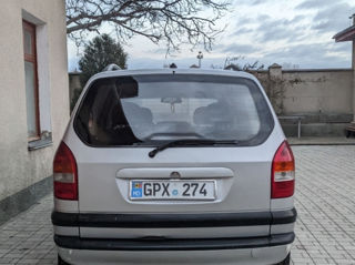 Opel Zafira foto 3