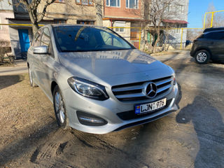 Mercedes B-Class foto 5