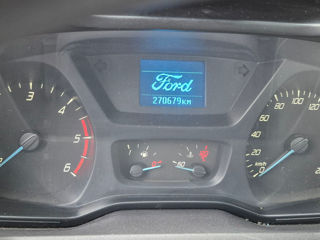 Ford Transit foto 6