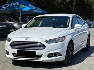 Ford Fusion foto 1