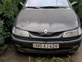 Renault Laguna foto 1