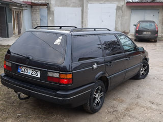 Volkswagen Passat foto 4