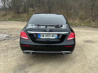 Mercedes E-Class foto 3