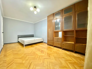 Apartament cu 2 camere, 55 m², Botanica, Chișinău foto 8