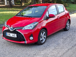 Toyota Yaris foto 1