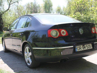 Volkswagen Passat foto 3