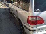 Ford Galaxy foto 1