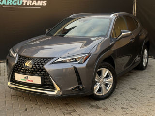 Lexus UX foto 2