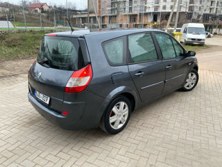 Renault Grand Scenic foto 5