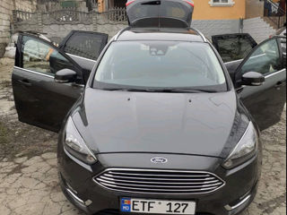 Ford Focus foto 2