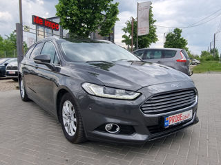 Ford Mondeo foto 1