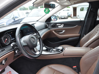 Mercedes E-Class foto 9