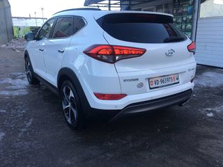 Hyundai Tucson foto 2