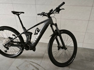 Cube stereo hybrid 140 hpc race 625 foto 4