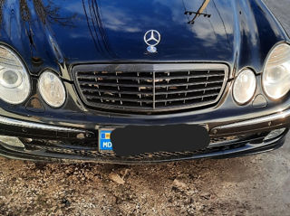 Mercedes E-Class foto 7