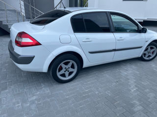 Renault Megane foto 7