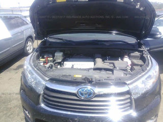 Toyota Highlander foto 9