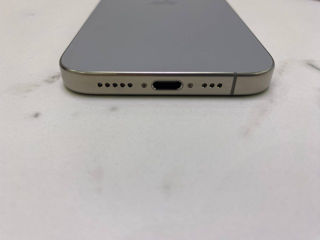 iPhone 15pro 128gb foto 5