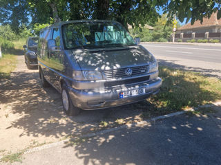 Volkswagen T4 Caravella foto 4