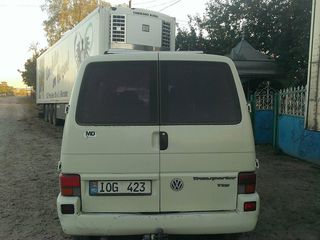 Volkswagen T4 foto 4