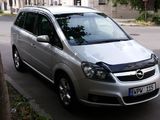 Opel Zafira foto 1