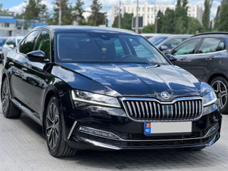 Skoda Superb foto 4